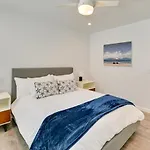 San Diego Cottage With Private Patio 2 Mi To Beach!