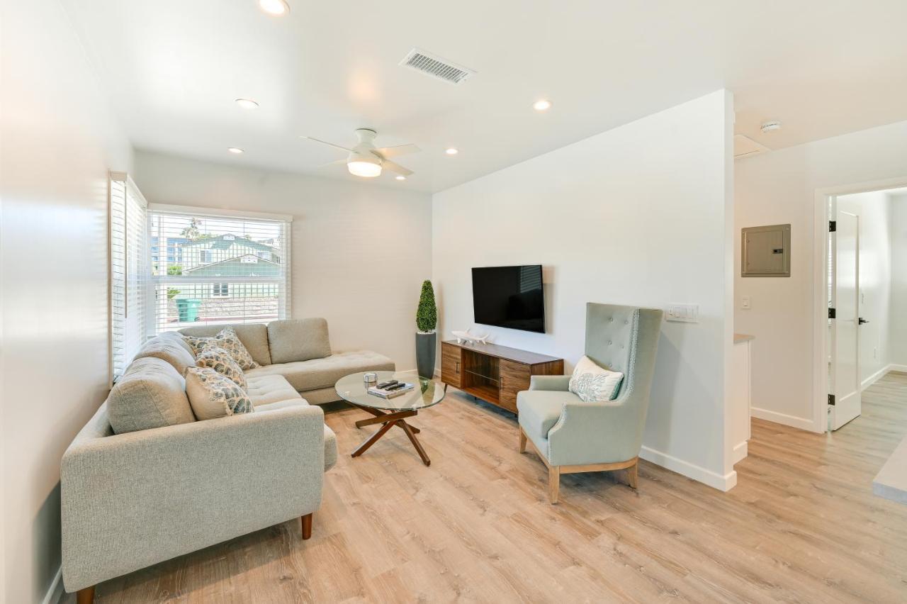 With Private Patio 2 Mi To Beach! Holiday home San Diego