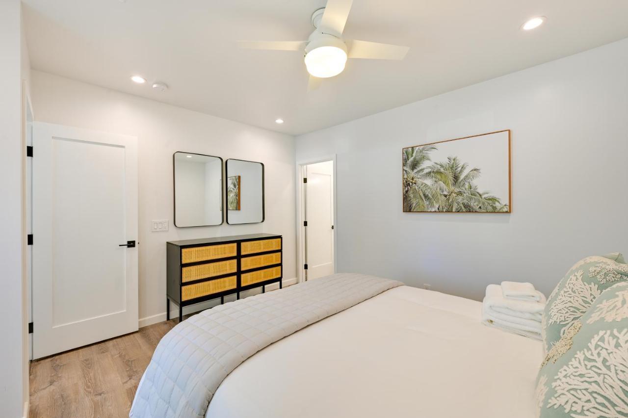With Private Patio 2 Mi To Beach! Holiday home San Diego